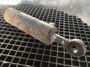 Liebherr Stuurcilinder